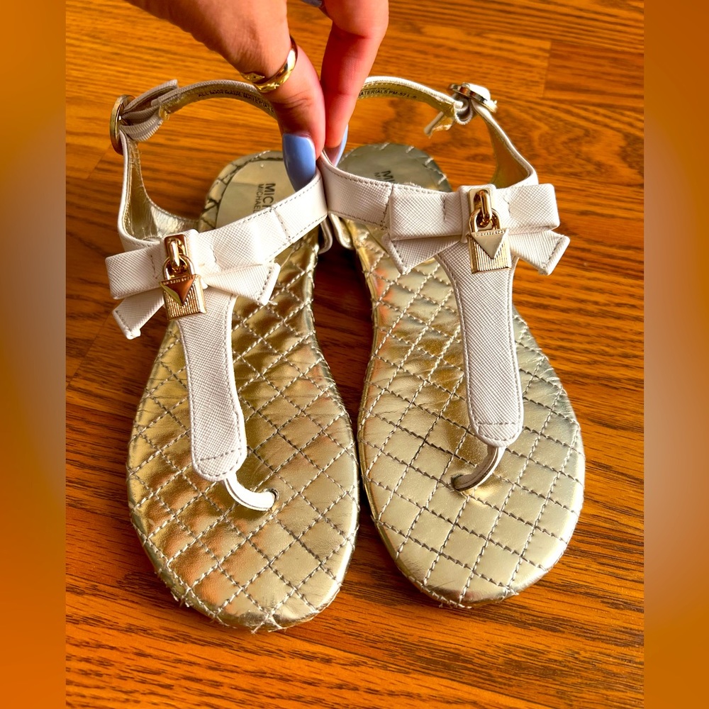 Michael Kors | Gold and White Quilted  Sandals with MK Lock |Little Girls size 3